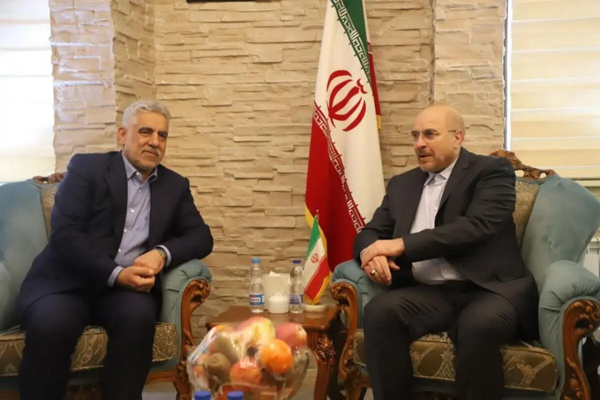 بررسی ظرفیت های توسعه ای گیلان با حضور قالیباف و مسئولان استان