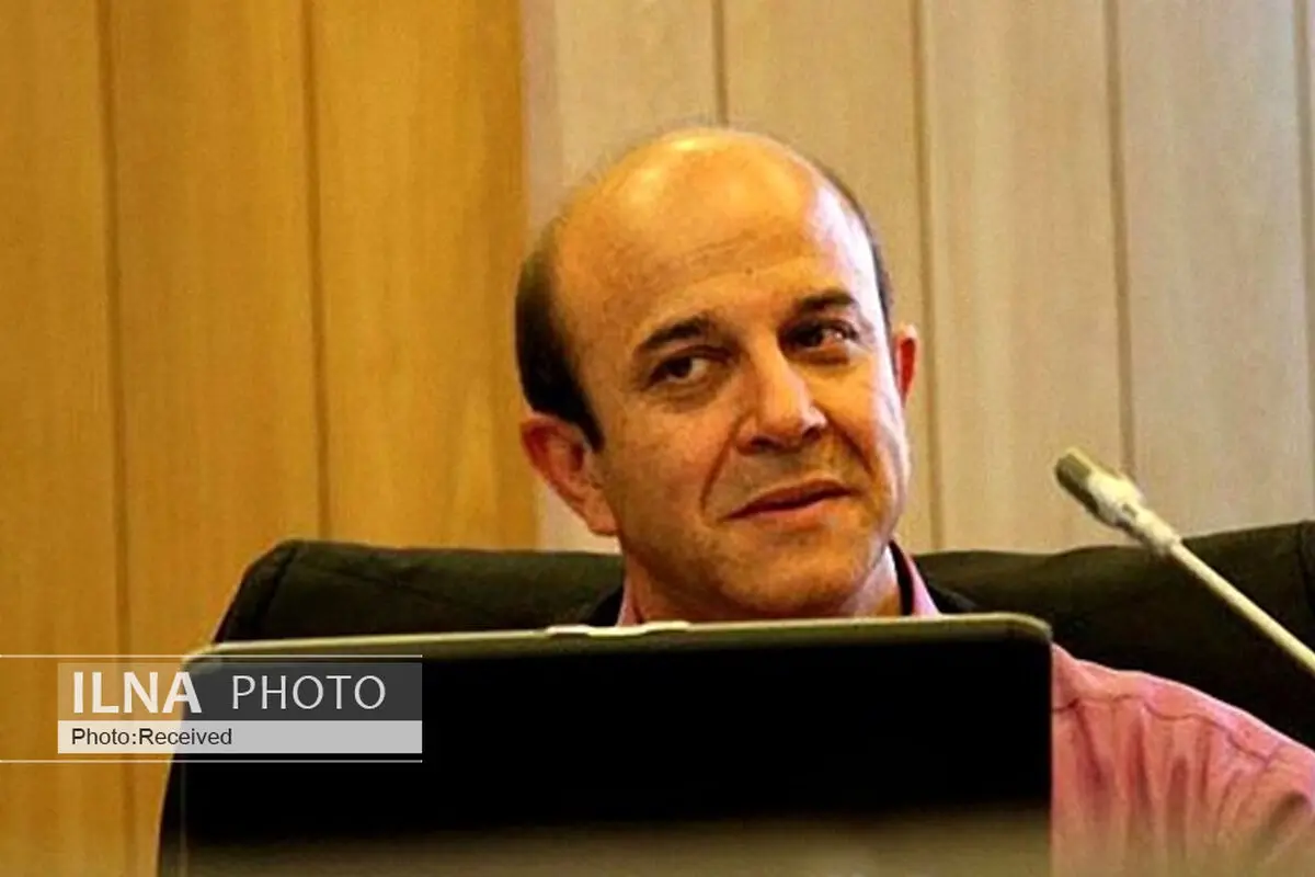 باید شکاف بین دستمزد کارگران و سبد معیشت را پُر کرد/ دولت‌ها در کشورهای پیشرفته سیاست‌های حمایتی از کارگران را در پیش گرفته‌اند/ حمایت‌های سازمان تامین اجتماعی با شرایط جامعه همخوانی ندارد