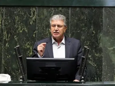 وزیر ورزش به اتفاقات مسابقه استقلال و پادیاب خلخال ورود کند