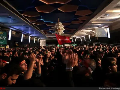 عزاداری ابااعبدالله الحسین(ع) درهیئت رزمندگان اسلام قم