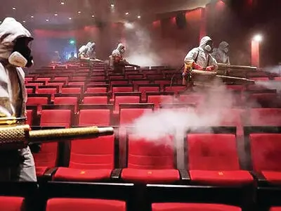 ارشاد نباید هیچ پروانه ساخت جدیدی بدهد/ جشنواره‌ها را تعطیل و بودجه‌اش را خرج معیشت هنرمندان کنید