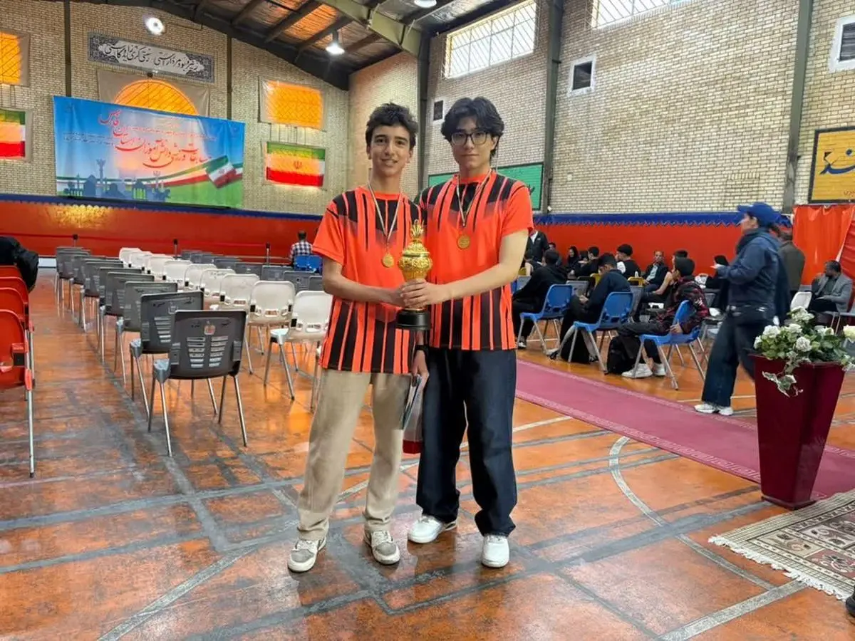 درخشش استعدادهای ناحیه دو شیراز در مسابقات بدمینتون فارس