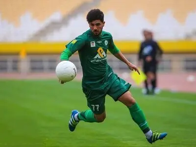 خدا بنده لو در آستانه پیوستن به پرسپولیس