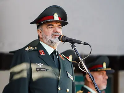 ما در برابر خانواده شهدا مسئول هستیم و باید پاسخ‌گو باشیم