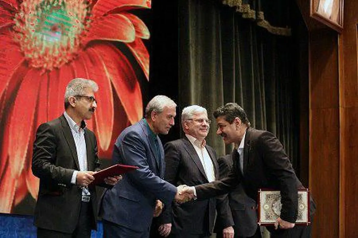 پتروشیمی فن آوران حائز رتبه برتر در بین شرکت های هلدینگ شستا