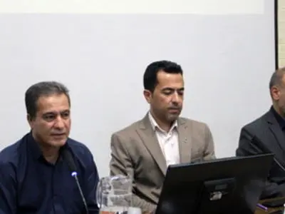 تجاری‌سازی فناوری، مسیر تحول کشاورزی فارس است/ تجلیل از استاد ممتاز مرکز تحقیقات کشاورزی فارس