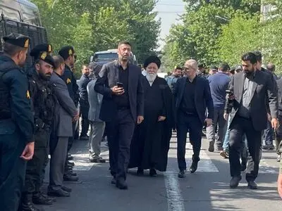 تصاویر/حضور علم‌الهدی در مراسم تشییع پیکر شهدا