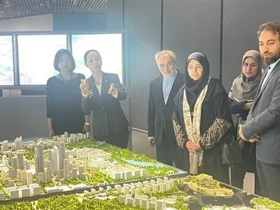 بازدید معاون رییس جمهور از نمایشگاه موزه توسعه پایدار شهری شانگهای