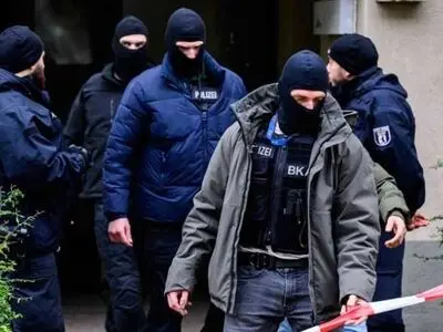 Berlin announces the arrest of three Germans suspected of spying for China
