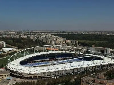 ایران توافق على تخصیص ملعب الرضا للمنتخب الوطنی وتخاطب الفیفا
