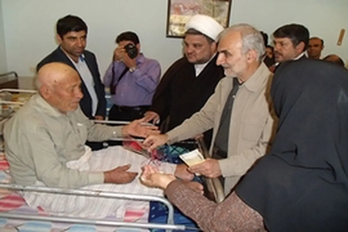 استاندار سمنان و هیات همراه از مراکز بهزیستی شهرستان دامغان بازدید کردند