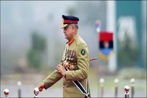 ماجرای چوب‌دستی فرمانده ارتش پاکستان چیست؟