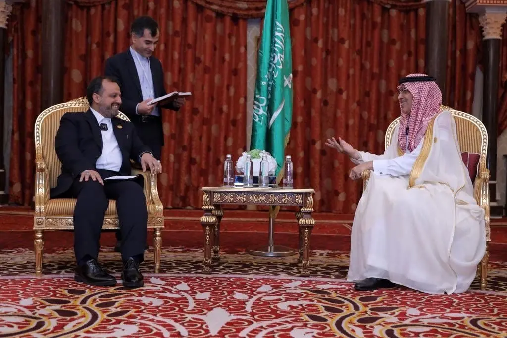 Iranian, Saudi ministers discuss economic ties in Jeddah meeting

