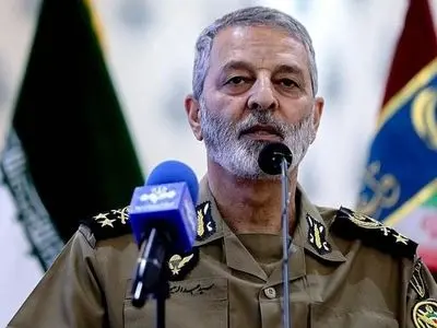 امپراطوری رسانه‌ای دشمن حقایق را وارونه جلوه داده است