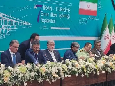 افزایش مبادلات تجاری ایران و ترکیه به ۱۱ میلیارد دلار/ تأکید بر توسعه حمل‌ونقل ریلی و سرمایه‌گذاری در مناطق آزاد