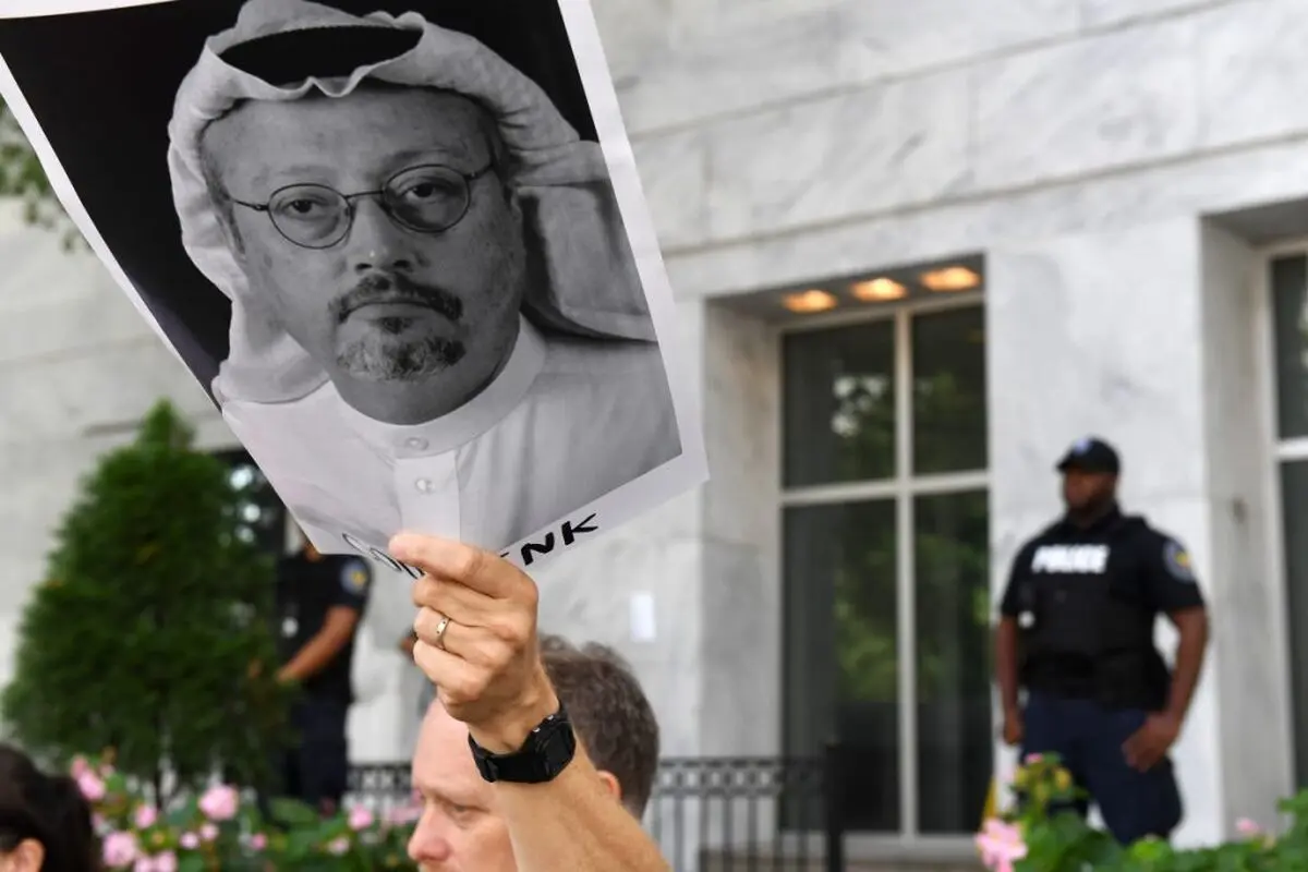 عربستان باید دنبال ولیعهد جدیدی باشد/ بن‌سلمان لایق زندان است