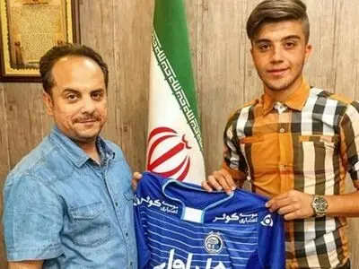 قرارداد فردین نجفی با استقلال ثبت شد + عکس
