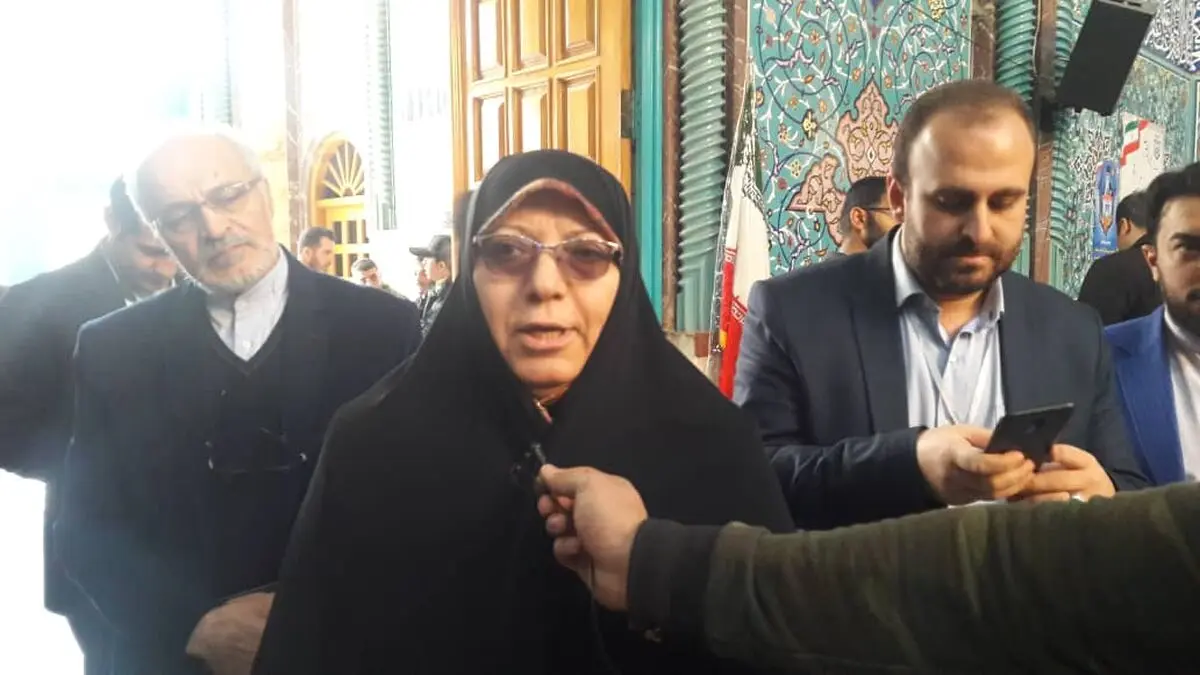 مافی رای خود را به صندوق انداخت 