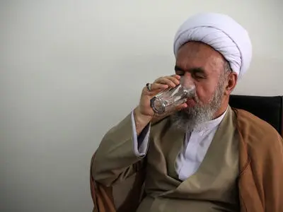 امام جمعه شهر تاکستان خداحافظی کرد