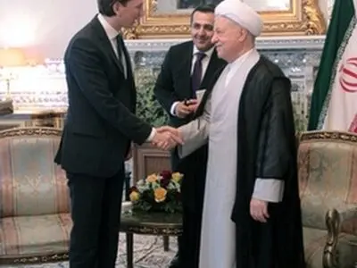 دیدار وزیر امورخارجه اتریش با آیت الله هاشمی