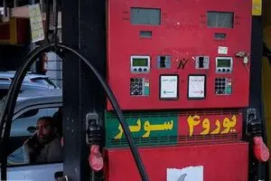 برآورد روزانه ۱۰ میلیون لیتر تقاضا برای بنزین سوپر