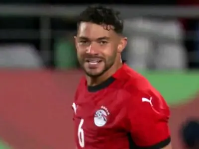 ویدئو: عکس یادگاری بهترین بازیکن مصر با توپ جمع‌کن‌ها