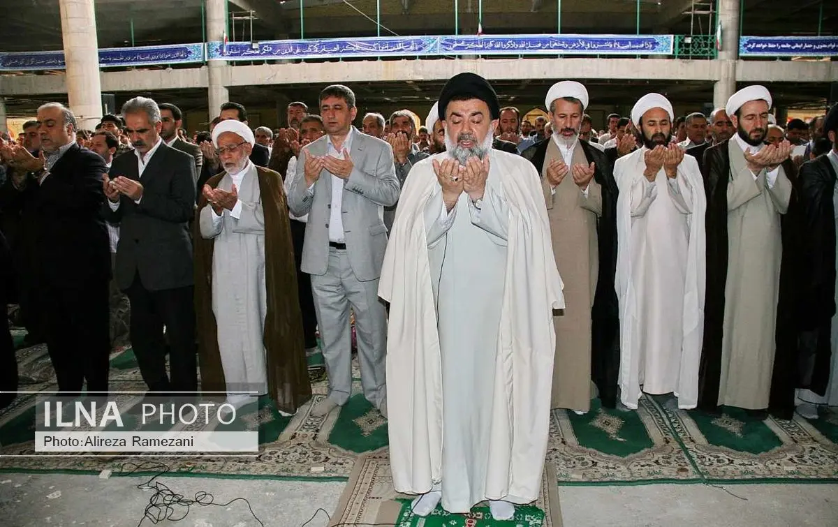 برگزاری نماز عید سعید فطر در لرستان به روایت تصویر