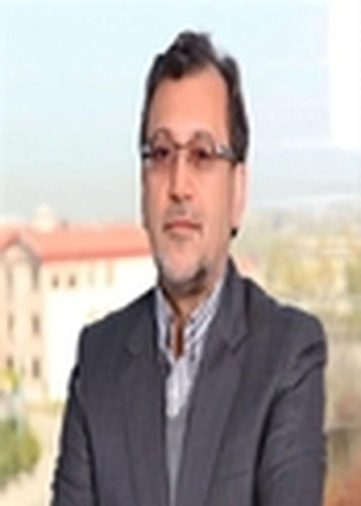 برتری غرفه دانشگاه آیت‌اله آملی در جشنواره سراسری فناوری نانو کشور