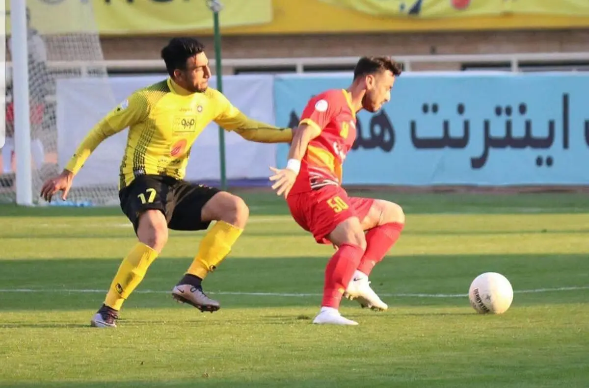 پیروزی طلایی پوشان مقابل فولاد خوزستان