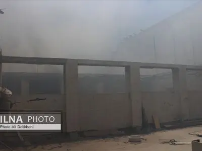 آتش‌سوزی در کارگاه تینر در جاده دولت آباد اصفهان