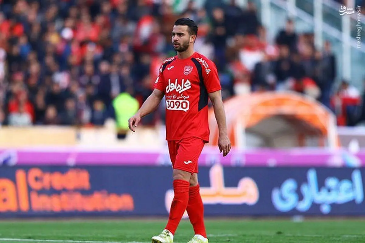 سروش رفیعی سرخپوش می‌شود