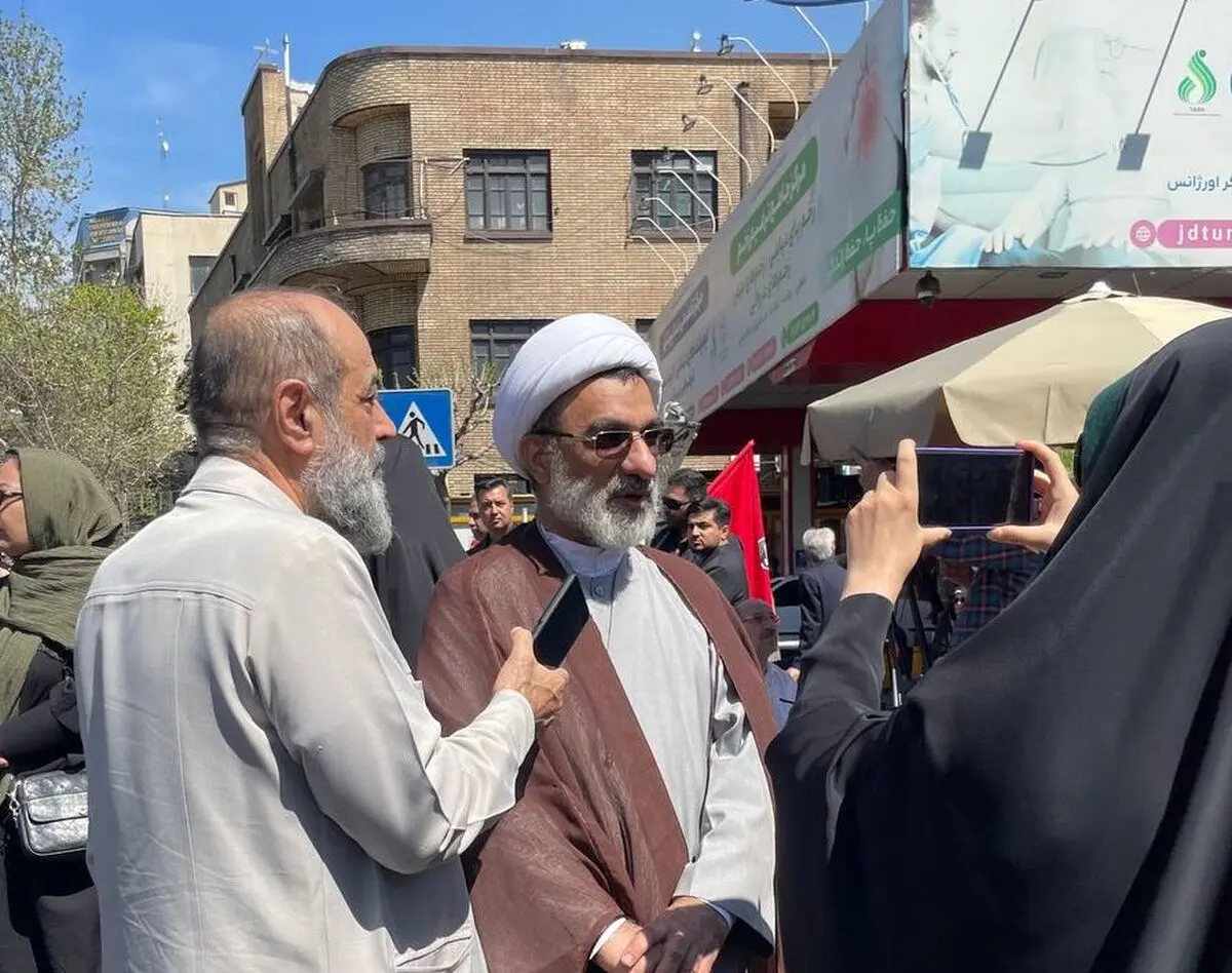 مجموعه‌های نظامی آمریکایی برای نهادهای بین‌المللی سیاست‌گذاری می‌کنند