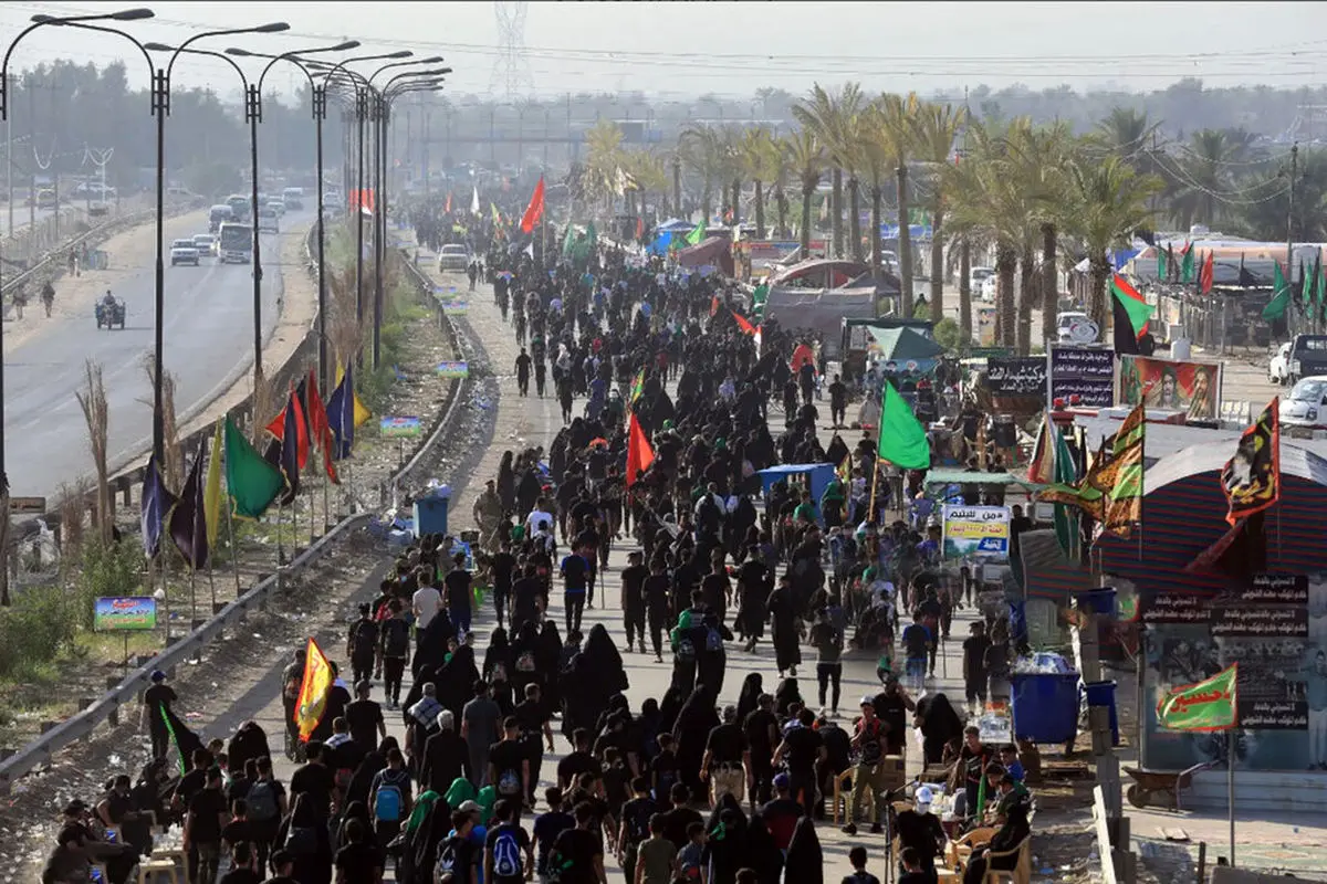 با توجه به خستگی و خواب­ آلودگی بعضی از رانندگان عراقی و سرعت بالای آنان، مراقبت لازم توسط سرنشینان صورت پذیرد