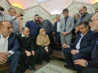 توازن بین 2 جایگاه ویژه علم و اخلاق ترکیب منحصربه‌فرد پروفسور حسابی