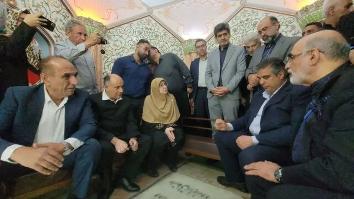 توازن بین 2 جایگاه ویژه علم و اخلاق ترکیب منحصربه‌فرد پروفسور حسابی