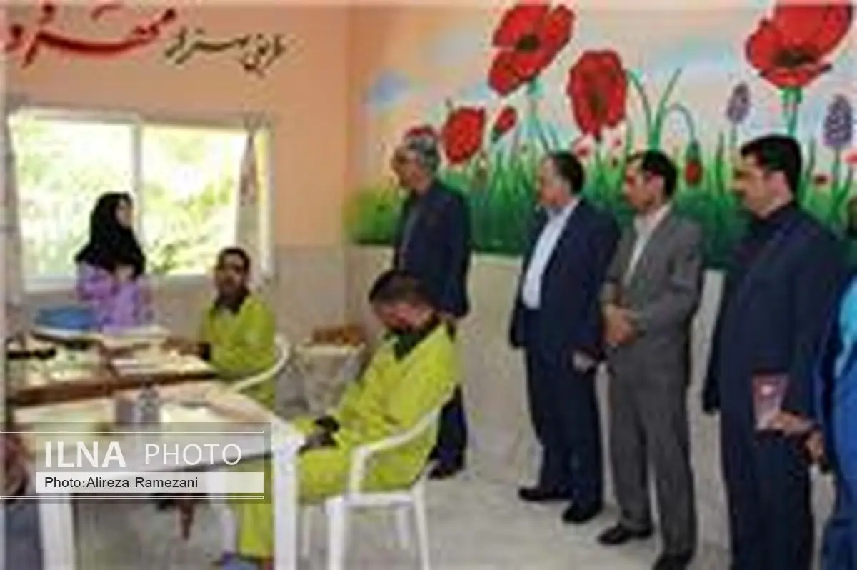 مساعدت کارکنان بانک رفاه به مرکز توانبخشی حضرت علی اکبر (ع) در استان خراسان جنوبی