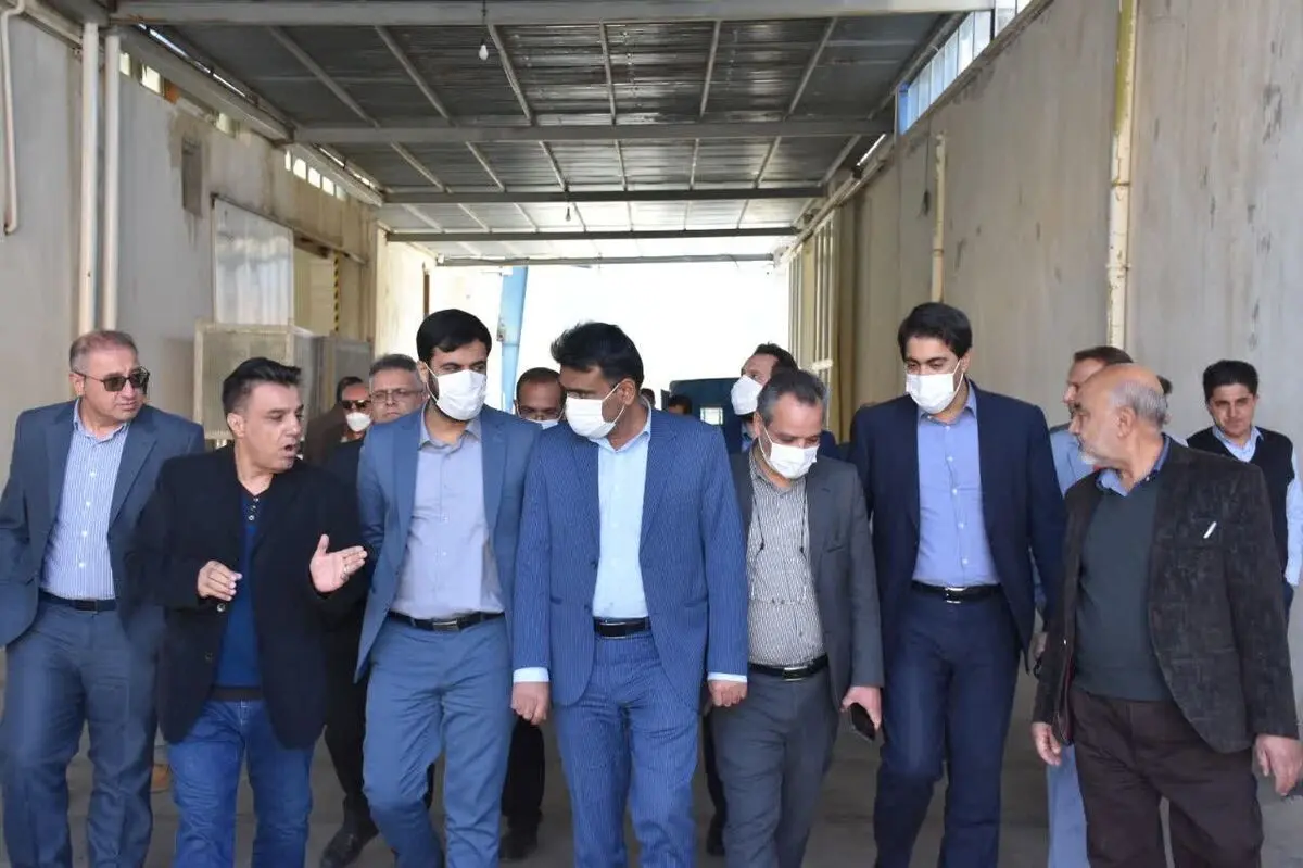 میز ملی انجیر در استهبان و میز ملی انار در نی ریز فارس برگزار شد
