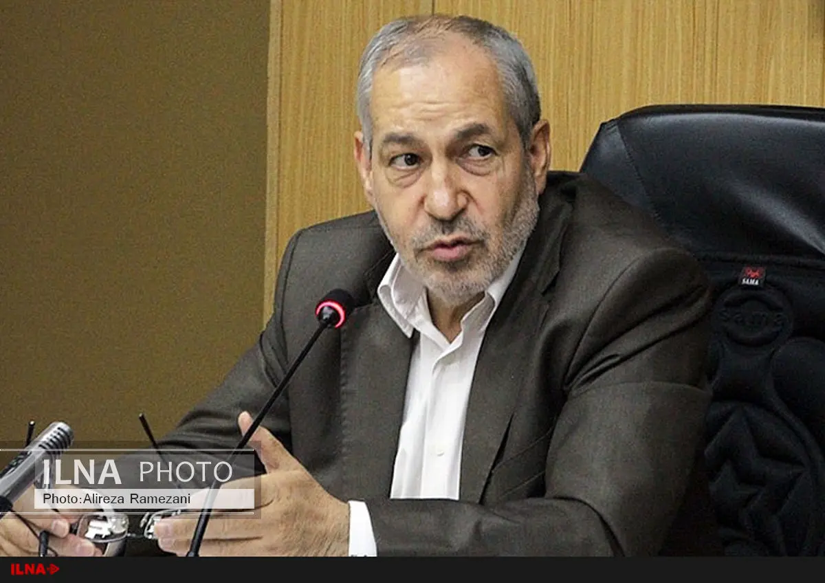 حضور وزیر سابق آموزش و پرورش در راهپیمایی۱۳ آبان