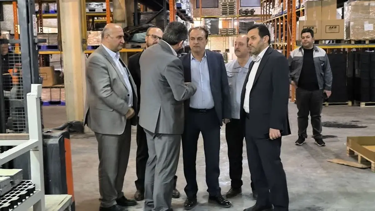 بازدید معاون اقتصادی استاندار البرز از چهار واحد تولیدی در اشتهارد با هدف رفع موانع تولید