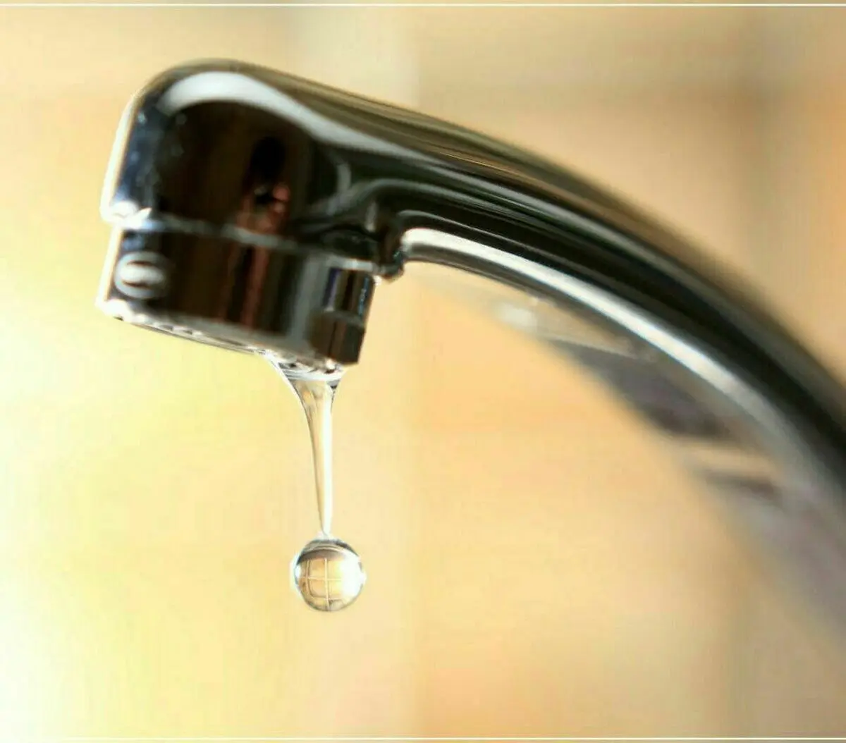 کرمانشاه طی سال آبی جاری ۱۸۰ میلی متر کاهش بارندگی داشته است/  زنگ خطر کم ابی در شهرستان ها