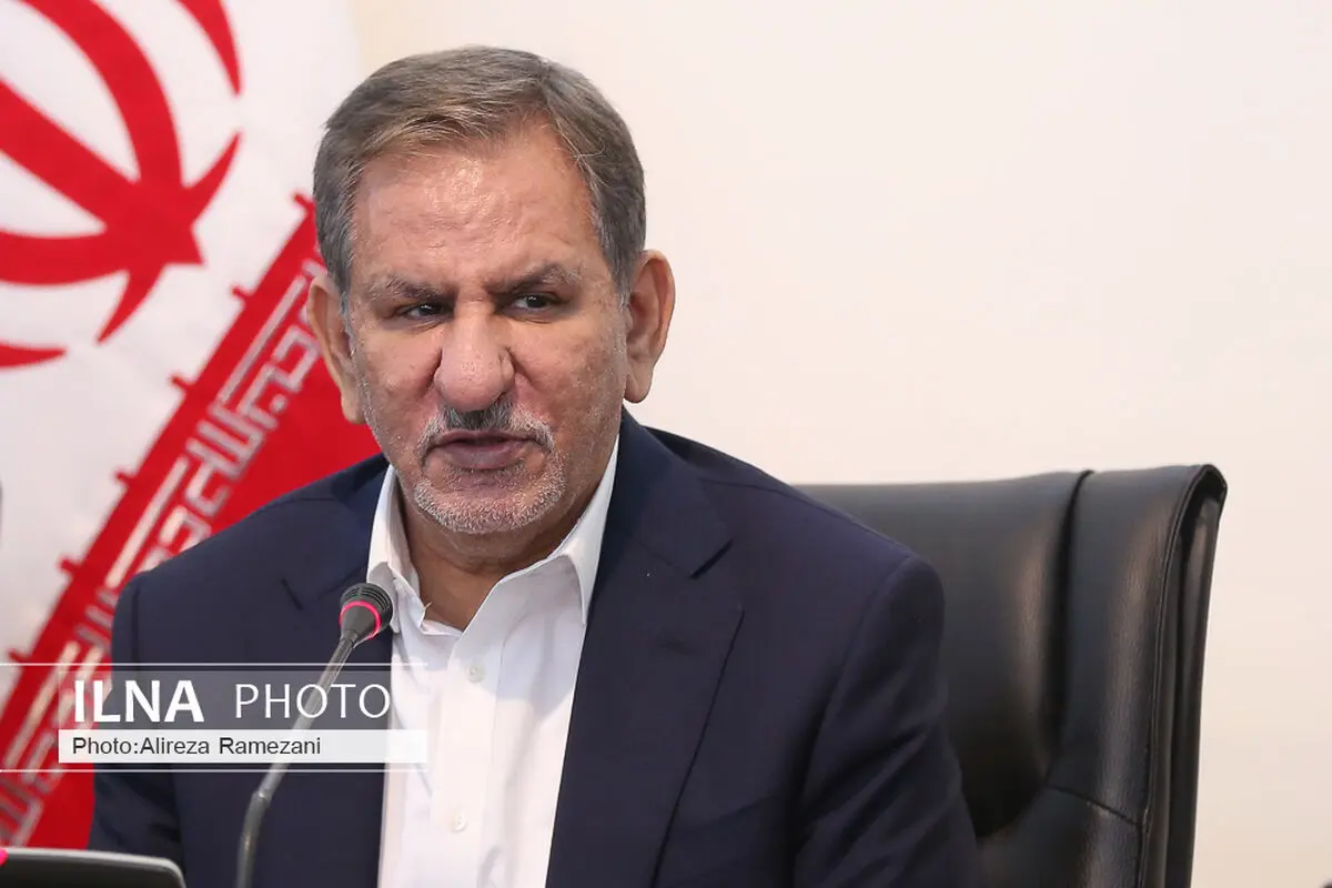 دولت با بخش خصوصی سالم هیچ زاویه‌ای ندارد/ مبارزه با فساد گسترده را نباید با مبارزه با چند مفسد اشتباه گرفت