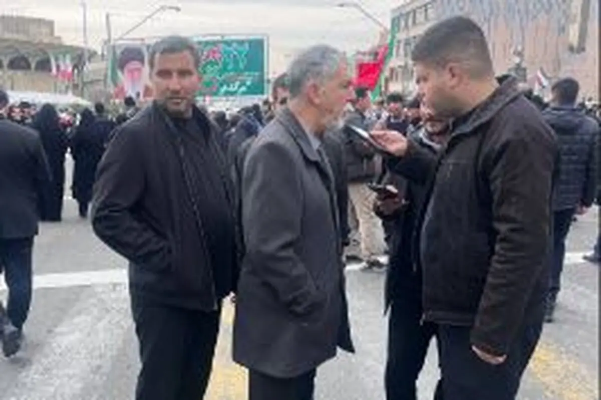 بزرگ‌ترین دستاورد انقلاب اسلامی، بازگشت عزت و استقلال به تصمیم‌گیری ملی است