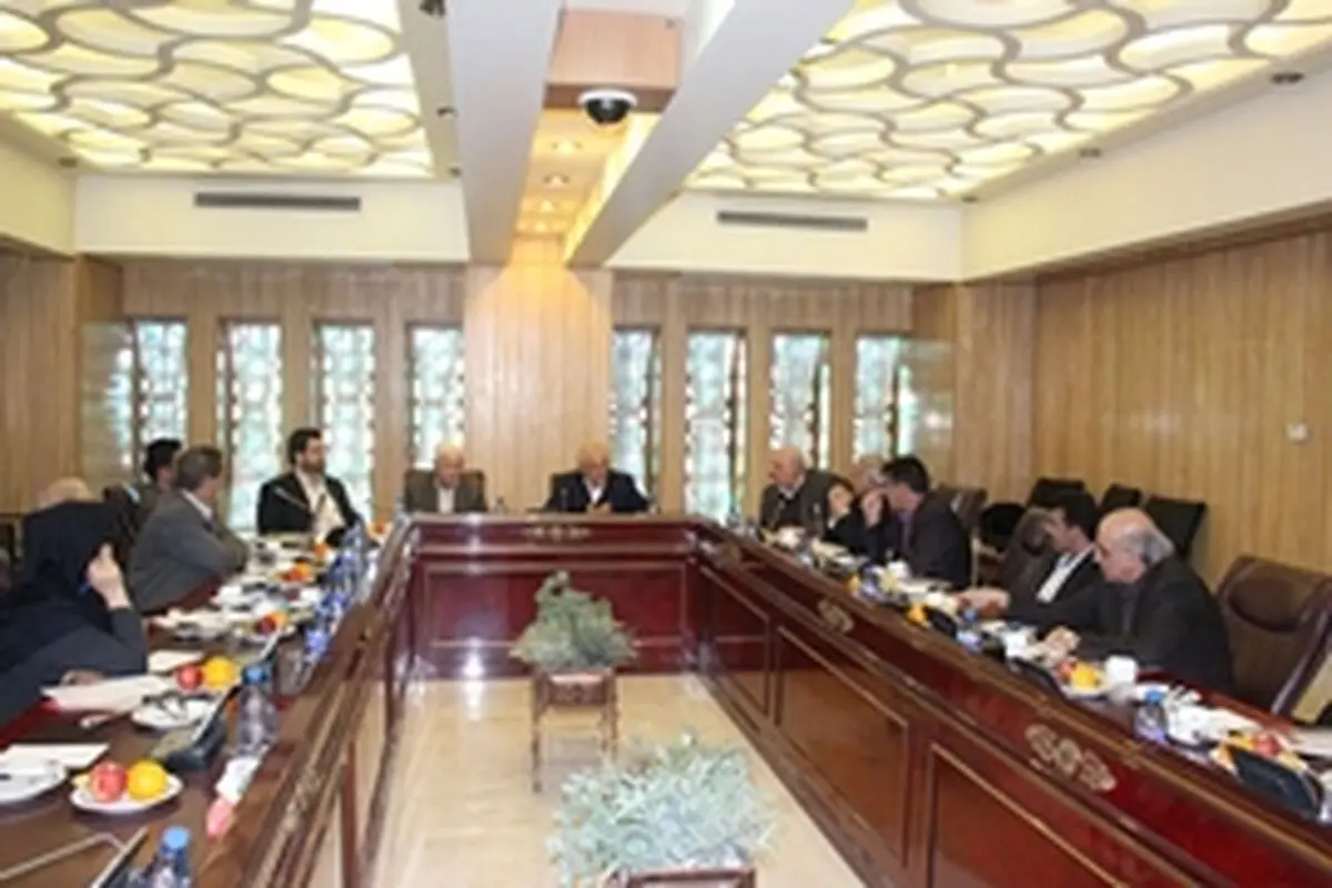 اتاق های بازرگانی تجربیات خود را به یکدیگر منتقل کنند