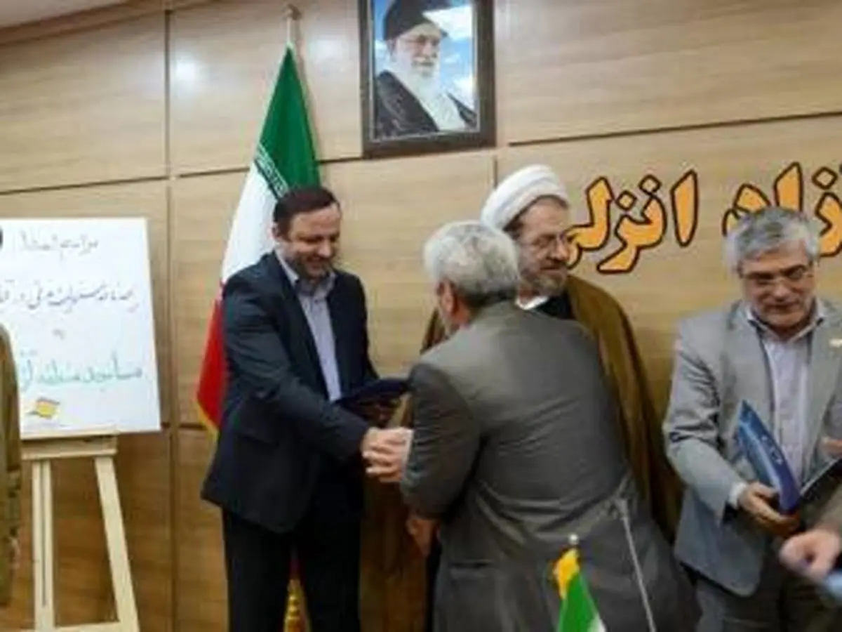 هیئت امنای 35 مسجد منطقه آزاد انزلی زیر پوشش بیمه قرار گرفتند
