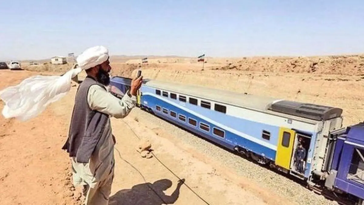 عبور بار آمریکایی از مسیر ریلی ایران به افغانستان