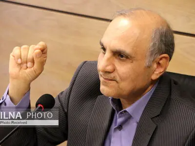 در کودتای سوم اسفند کارگزاران داخلی بخشی از بازی شطرنج بریتانیایی‌ها بودند