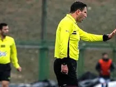 اعلام اسامی داوران هفته بیست و نهم/اکبریان و ناظمی داور بازی‌های استقلال و پرسپولیس