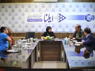 کارفرماها آنقدر که سر دستمزد چانه می‌زنند، سر باقی مطالباتشان دوندگی نمی‌کنند/چه کسانی قوانین را به ضرر تولید تغییر می‌دهند؟