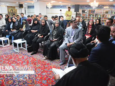نشست هم اندیشی جمعی از احزاب با رئیس شورای اصلاح طلبان استان قزوین