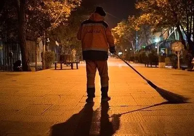 کارگران شرکتی شهرداری زنجان: در انتظار تبدیل وضعیت هستیم